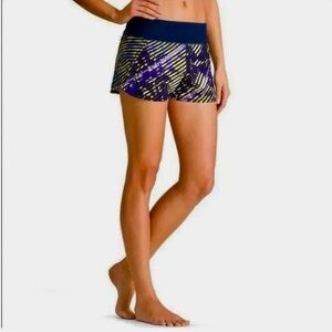 Athleta Printed Pulse Shorts- EUC